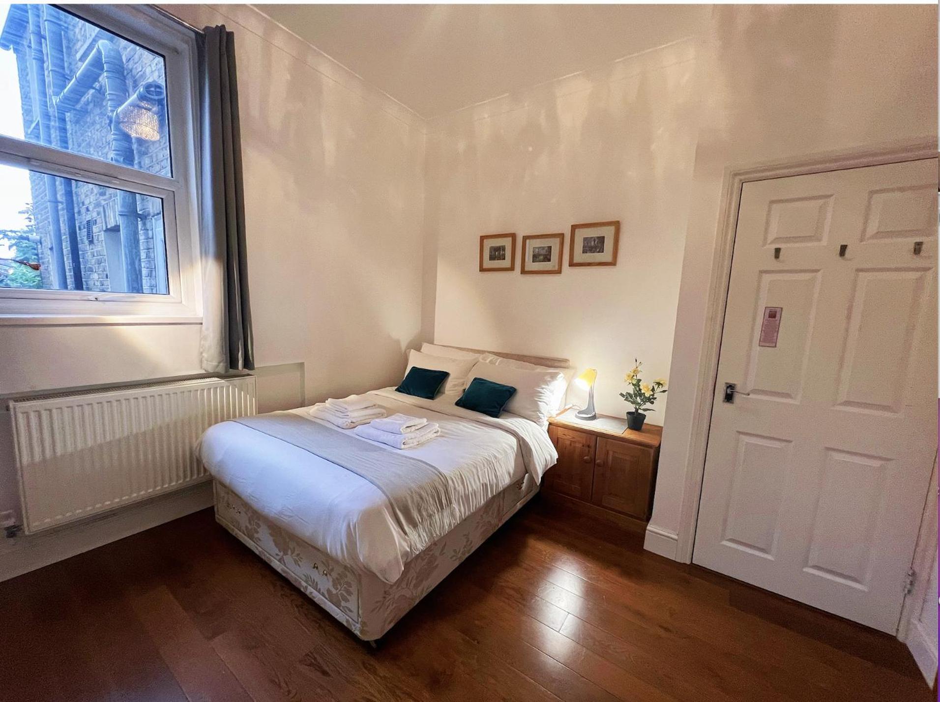Lovely 2 Bedroom Garden Flat In לונדון מראה חיצוני תמונה